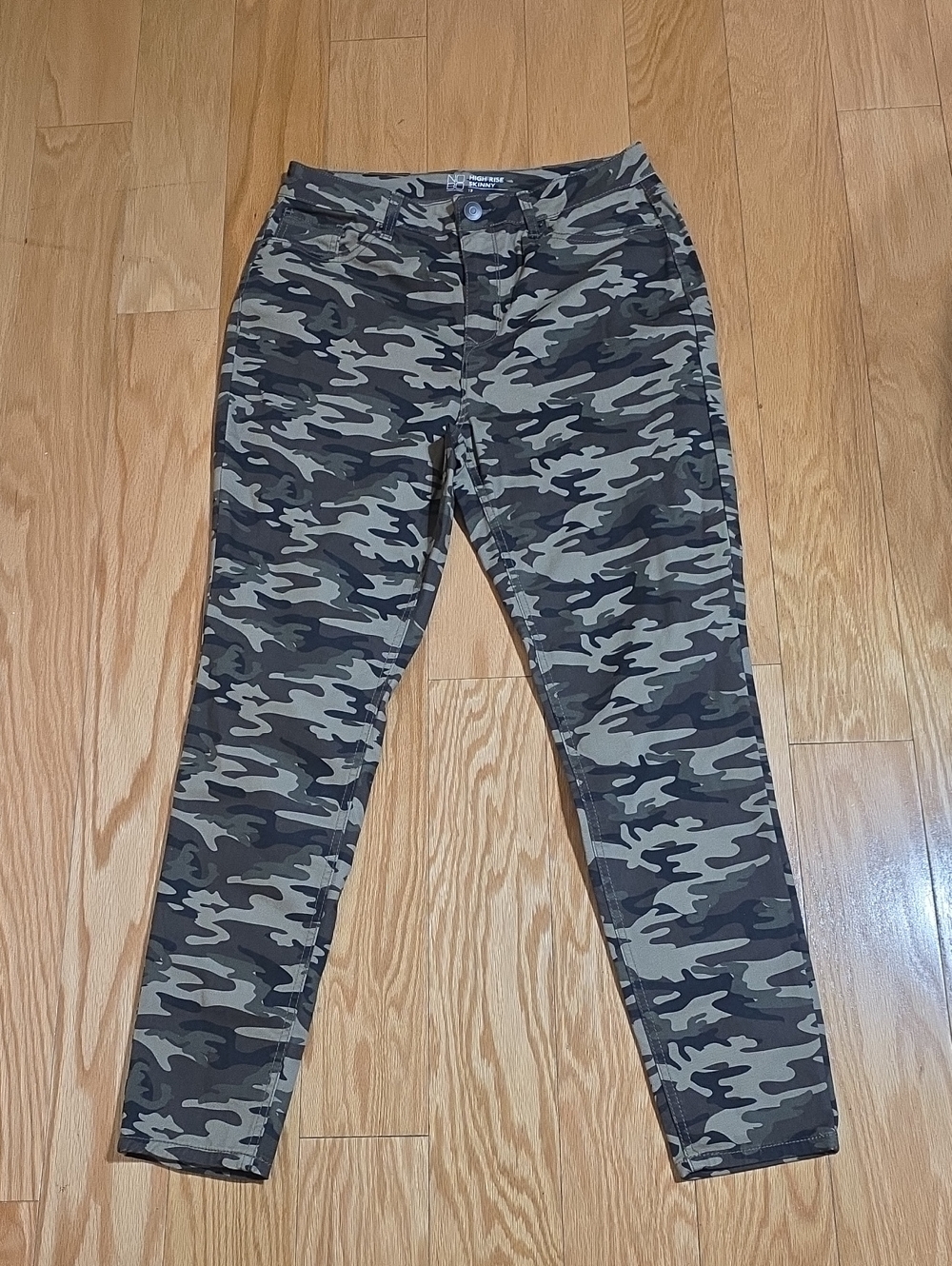 NOBO Olive & Black Camouflage Skinny Pants High Rise Junior Size 13